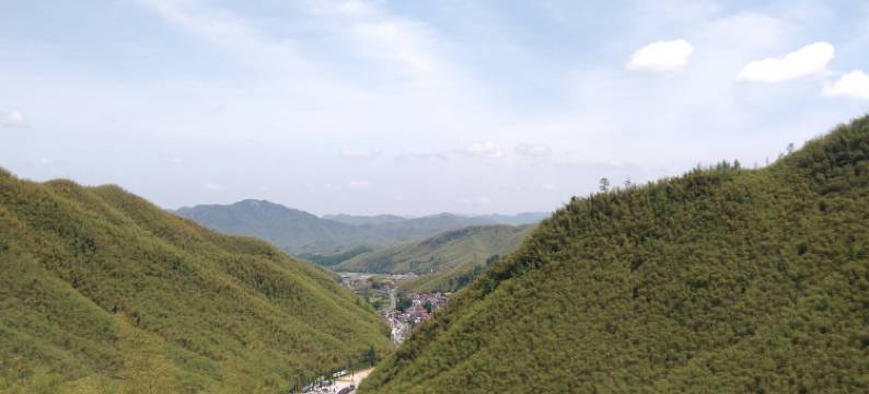 安吉丁峰山庄图片