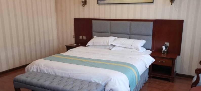 崇州街子古镇山村味饭庄图片