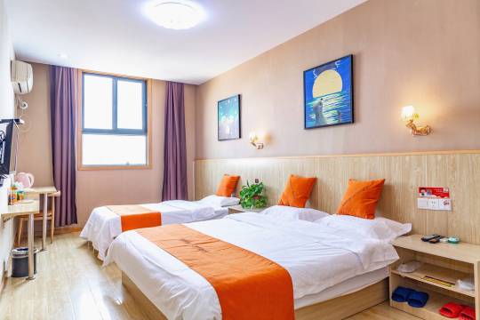 骏怡连锁酒店(开封清明上河园鼓楼广场店)