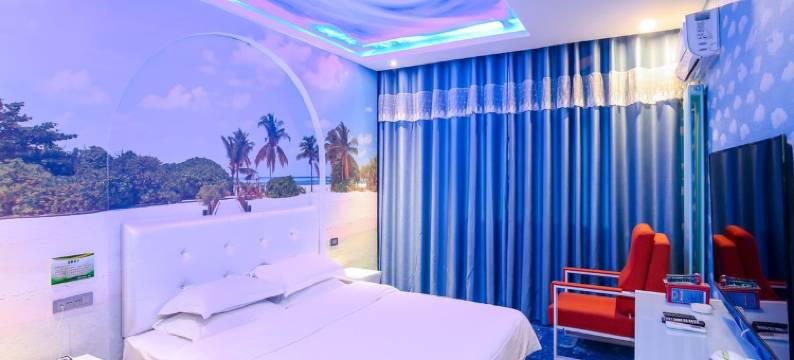 致青春电竞酒店(星月时代广场巩义站店)图片