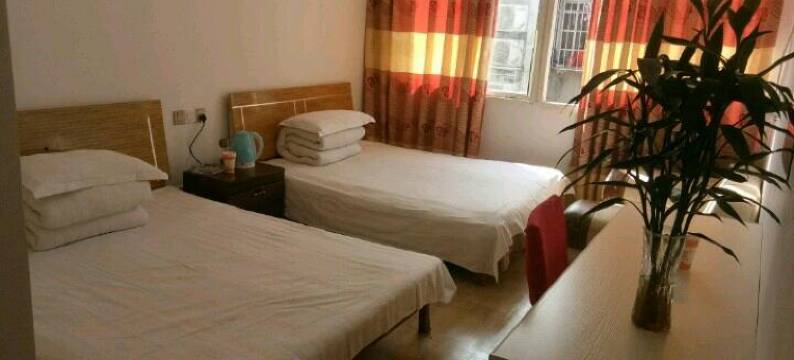 武汉鑫鑫住宿(湖北经济学院店)图片