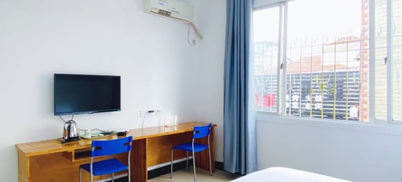 月墨客栈(中南财经政法大学店)图片