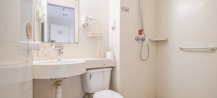 拾光快捷酒店(黄岛金沙滩旅游度假区井冈山路地铁站店)图片