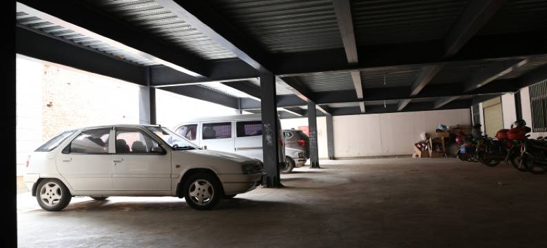 华宁网都电竞酒店图片