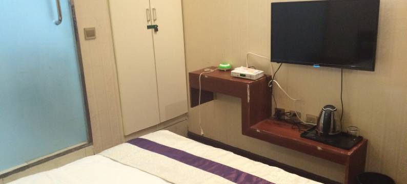 宝兴古城宾馆图片