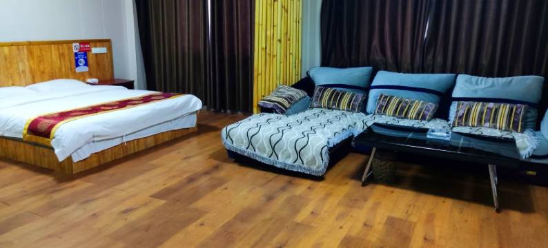 隆德金东商务宾馆图片