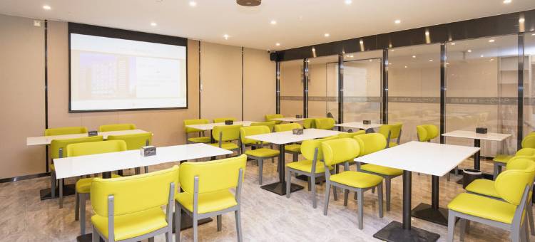 清沐精选酒店(南京中山陵钟灵街地铁站店)图片