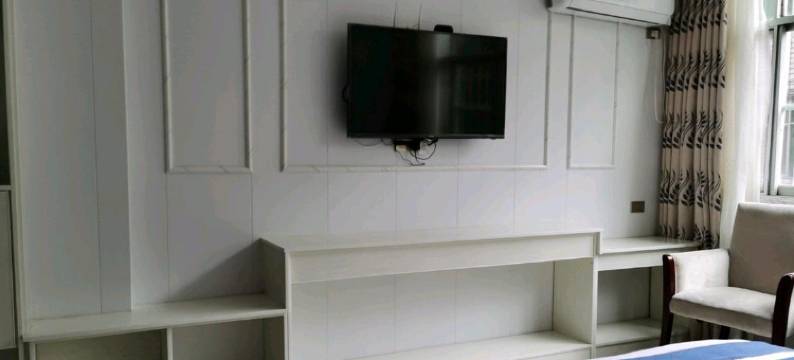 镇坪喜悦酒店图片