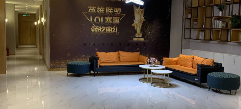 66号电竞私影逸栈(郑州国贸360店)图片