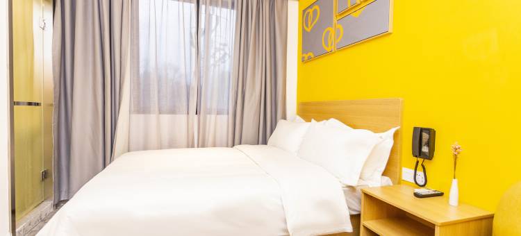 布丁严选酒店(杭州河坊街吴山广场地铁站店)图片