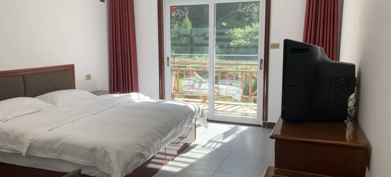 神农架八零后旅游农庄图片