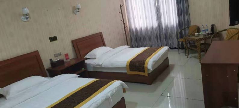 楚雄昕尚酒店图片