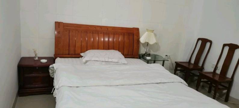 饶平俊鹏公寓图片