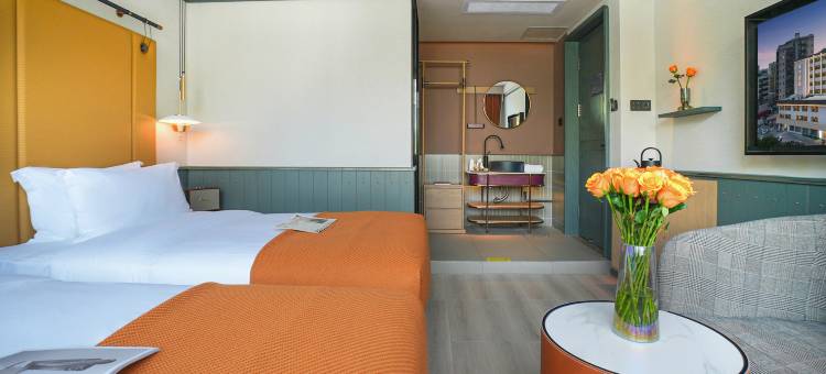 深圳西丽芮汐酒店(茶光地铁站店)图片