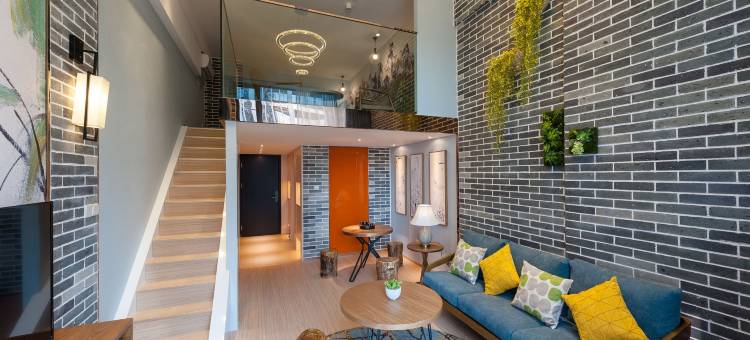 寓米欢聚公寓(广州东站燕塘地铁站店)图片