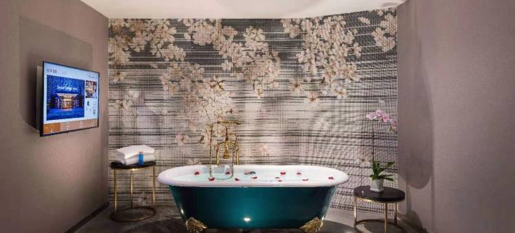 青岛崂山区石老人海水浴场桔子水晶酒店图片