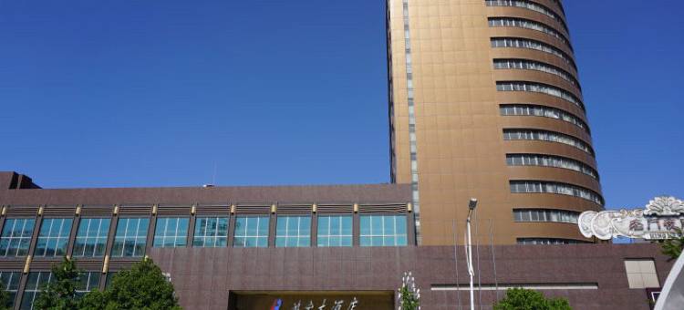 鸿宝大酒店(许昌曹魏古城胖东来时代广场店)图片