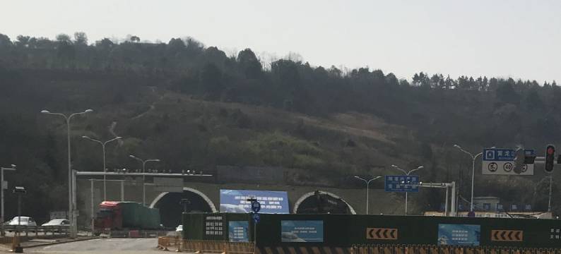 武汉黄龙山青年旅社图片