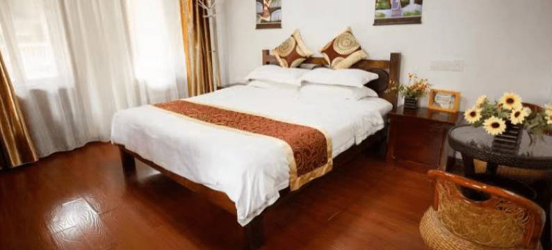 西双版纳夜来香客栈(告庄西双景星光夜市店)图片