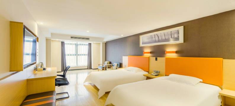 柏曼酒店(重庆江北国际机场鹿山轻轨站店)图片