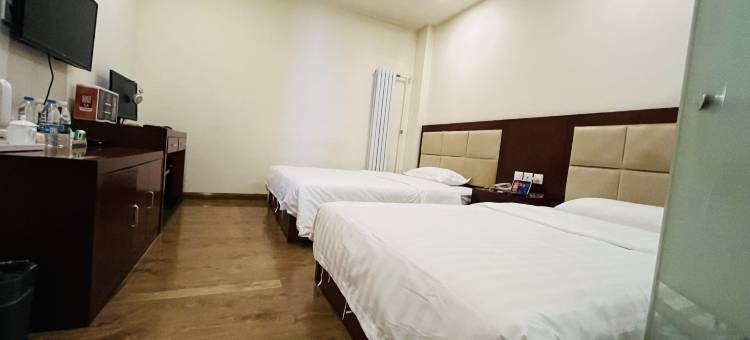 天津爱在春天商务酒店(静海一中店)图片