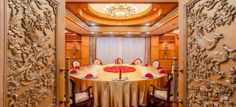 泰安御座宾馆(红门岱庙店)图片