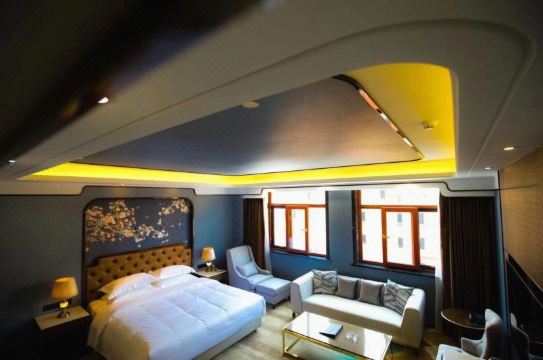 Lihu Hotel Hotel Overview