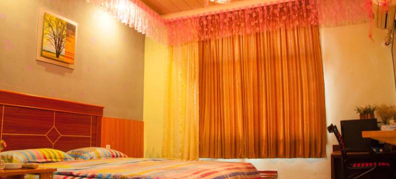 张家界梅苑商务宾馆(吉首大学店)图片