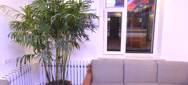 牙克石市九进客栈图片