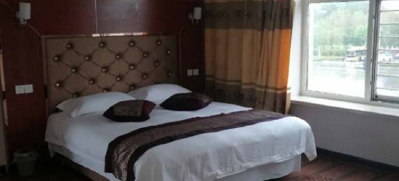 哈尔滨旺龙休闲宾馆松北商业大学冰雪大世界店图片