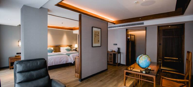 华雅·云缦酒店(岳阳楼区火车站店)图片