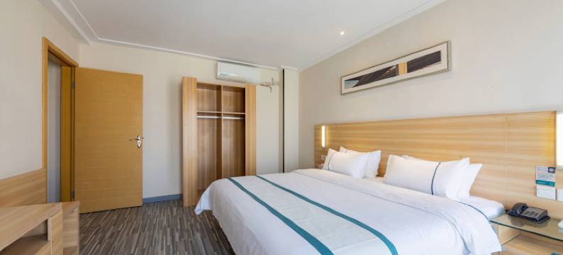 城市便捷酒店(武汉体育中心三角湖地铁站店)图片