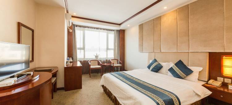 关东宾馆(长春火车站店)图片