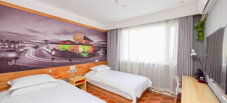 易佰酒店(石家庄铁道大学义堂地铁站店)图片