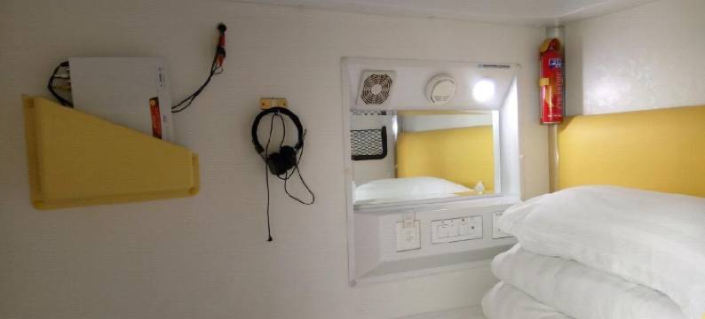 西宁尚佳太空舱宾馆图片