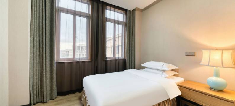 回禾如玉酒店(宁波北仑人民医院店)图片