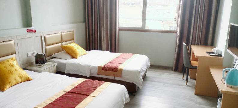 通山豪冠快捷宾馆图片