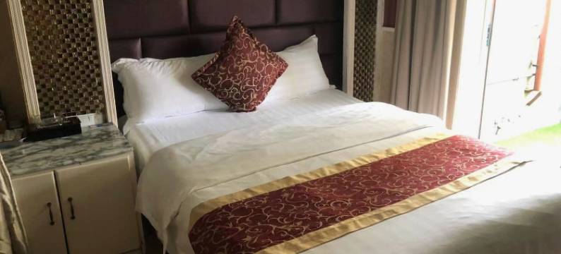 南部侨顿酒店图片