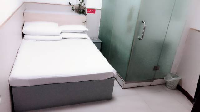 沈阳玉欣宾馆(北站店)