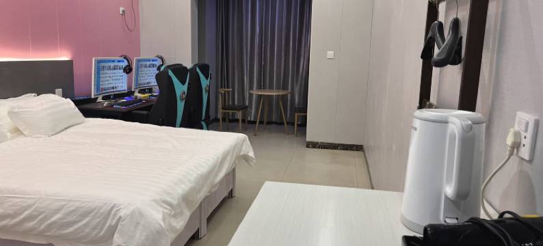 平顶山EV5电竞公寓图片