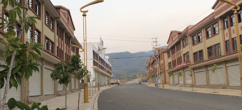 开远东尚精品酒店图片