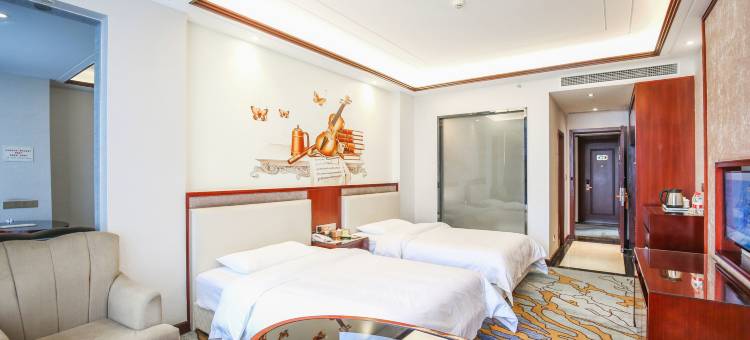 维也纳国际酒店(峨眉山水晶广场店)图片