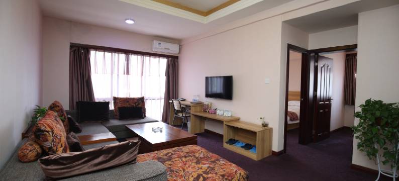 峨山温泉大酒店(昆明火车站关上老街店)图片