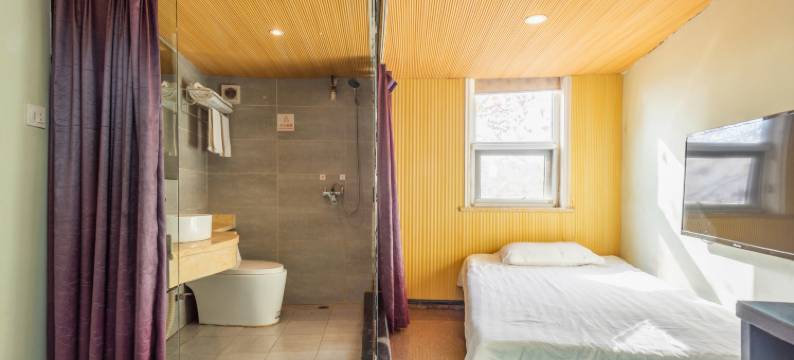 青岛亚地利精品酒店图片