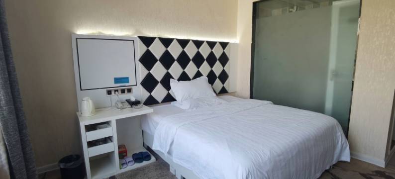 希缦假日酒店(宜昌三峡大学店)图片