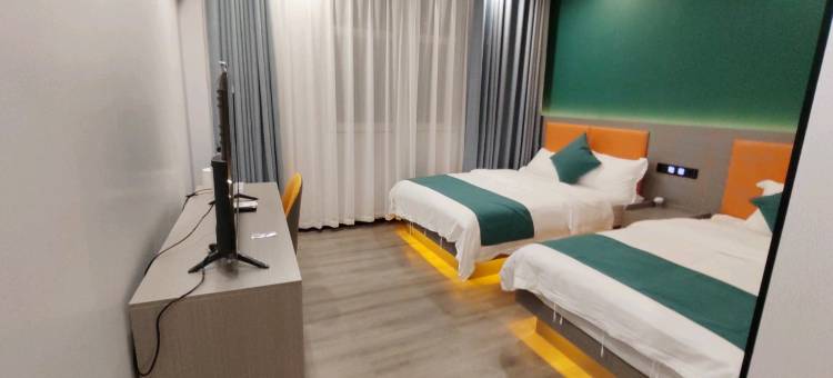 夜泊酒店(月潭公园店)图片