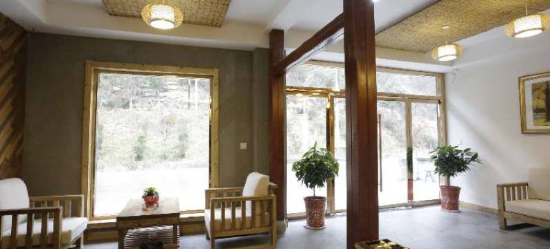 佛坪秦山别院酒店图片