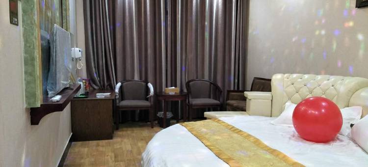 岳阳湖人山荘图片