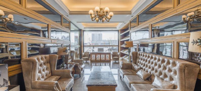 尚华精品酒店(海亮新华广场地铁站店)图片