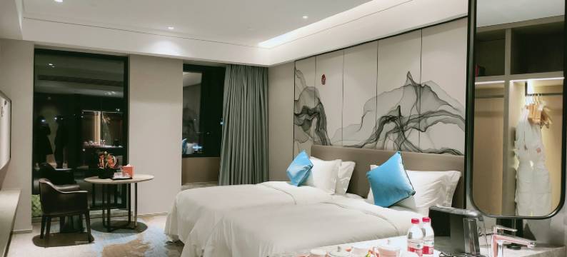 银湖君颐酒店(杭州野生动物园店)图片